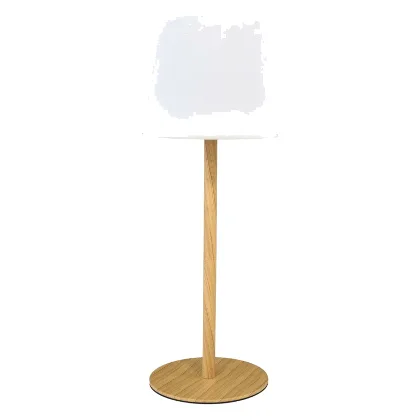 Lampa stołowa ładowana z efektem drewna